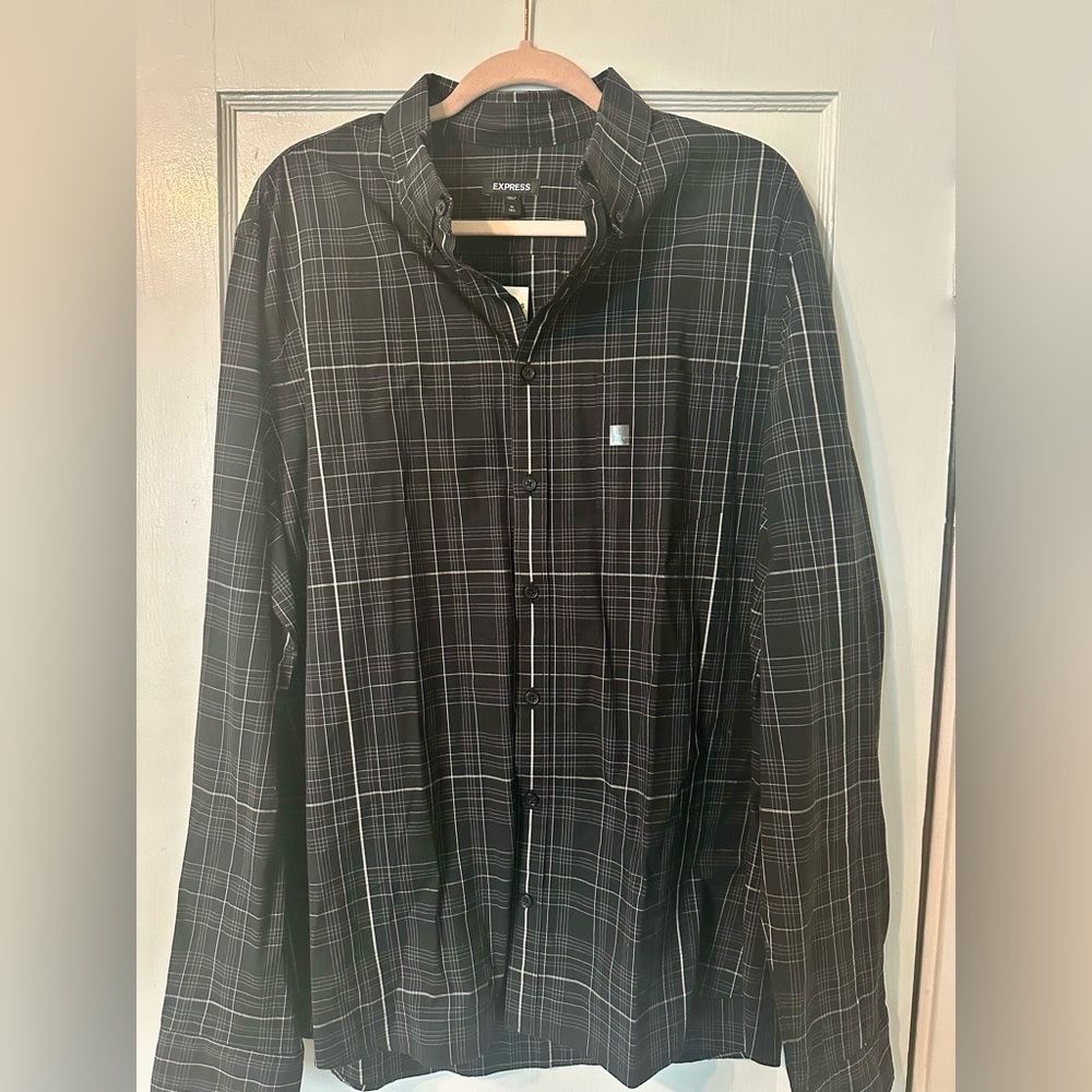 NWT Express Black Plaid Button-Up Shirt